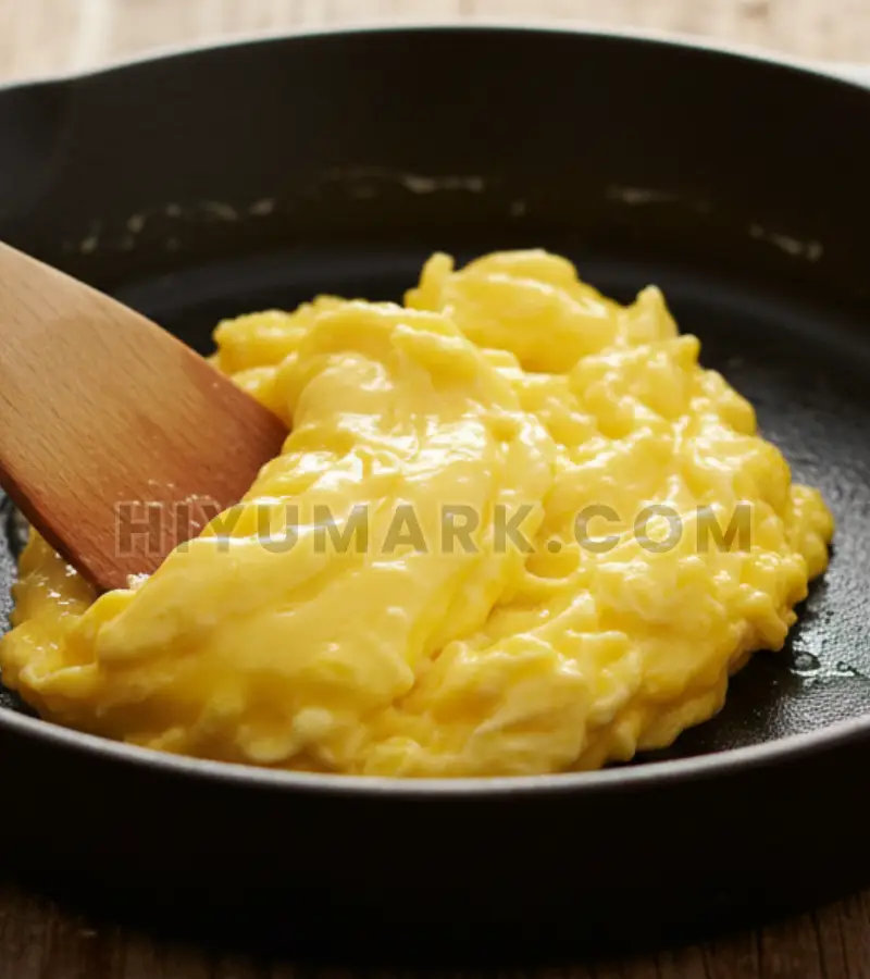 Cooking Amish Scrambled Eggs Step by Step