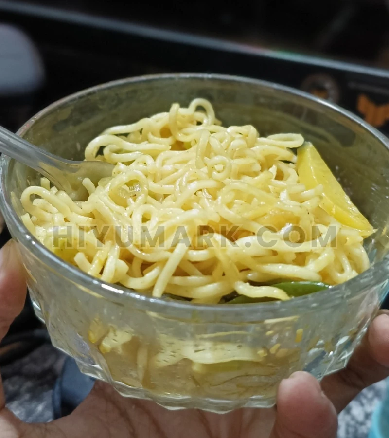 Step-by-Step Cooking Guide - Asian Egg Noodles with Vegetables