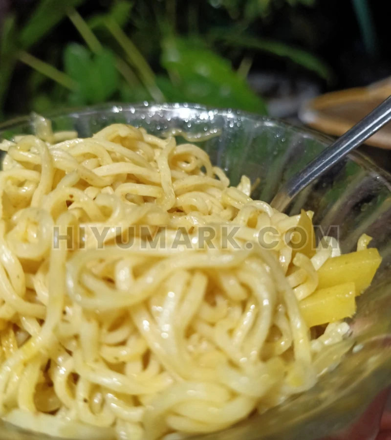 How to Serve Like a Local - Noodles with Vegetables