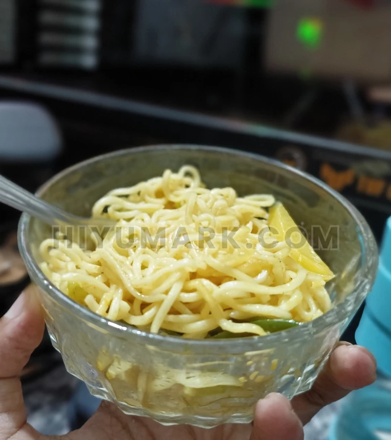 Asian Egg Noodles with Vegetables